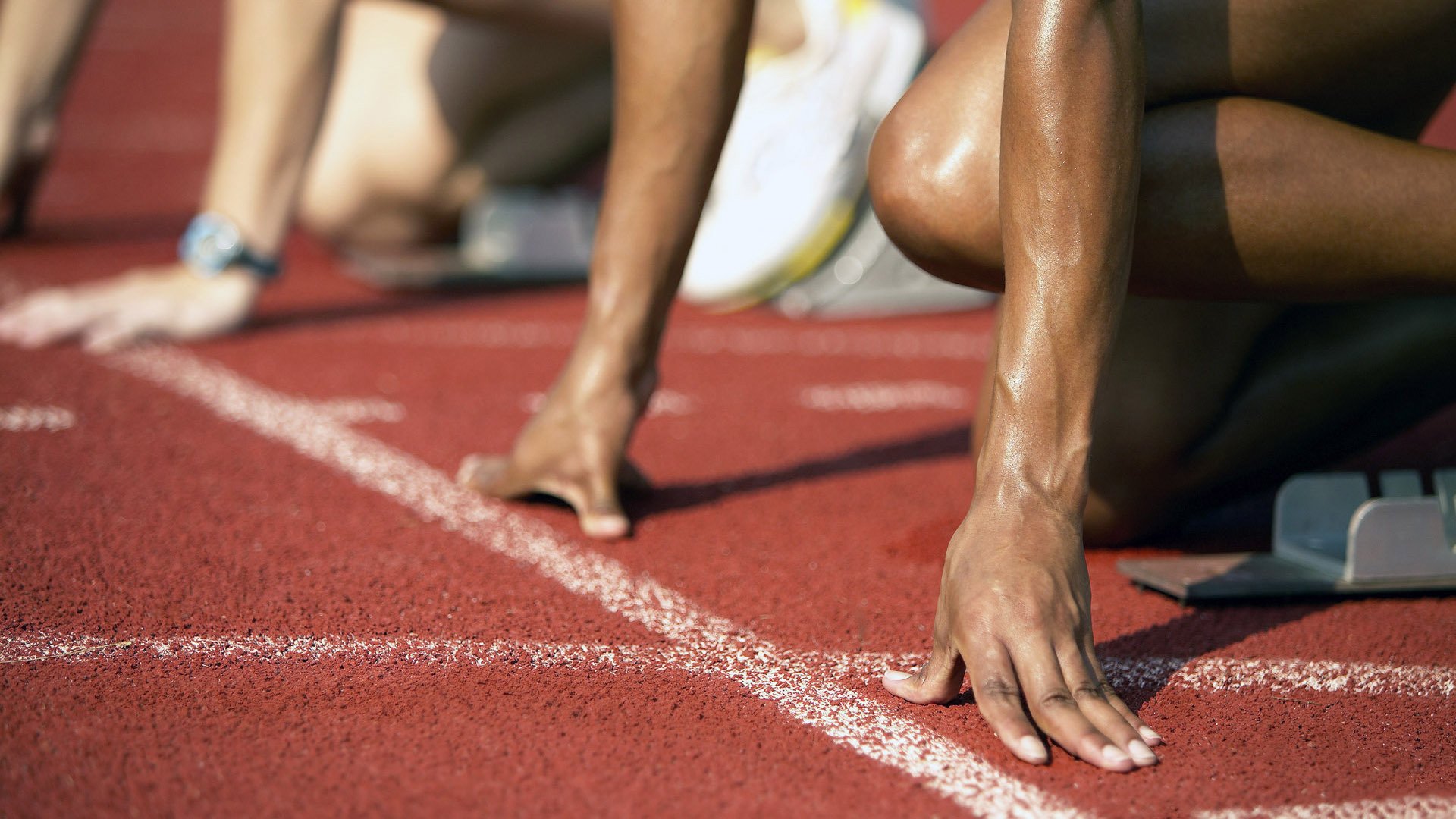 开云体育-从配角到关键先生，霍勒迪一役成名，上海男篮绝境闯关的背后逻辑