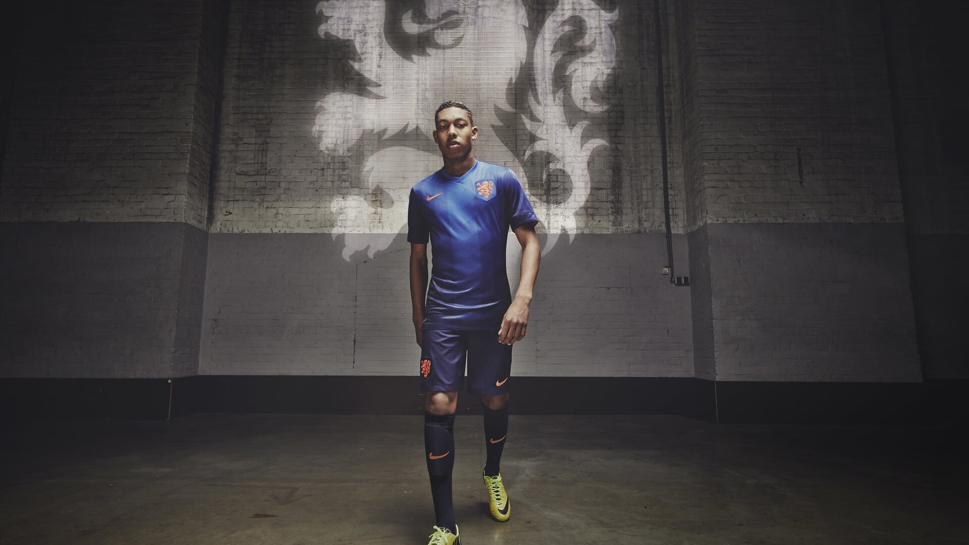 从CBA绝杀到NBA奇迹，范弗利特与广东队的隔空对话